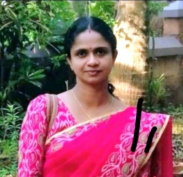EnMalayalam_Sangeetha teacher-VPP0ZQAKN8.jpg