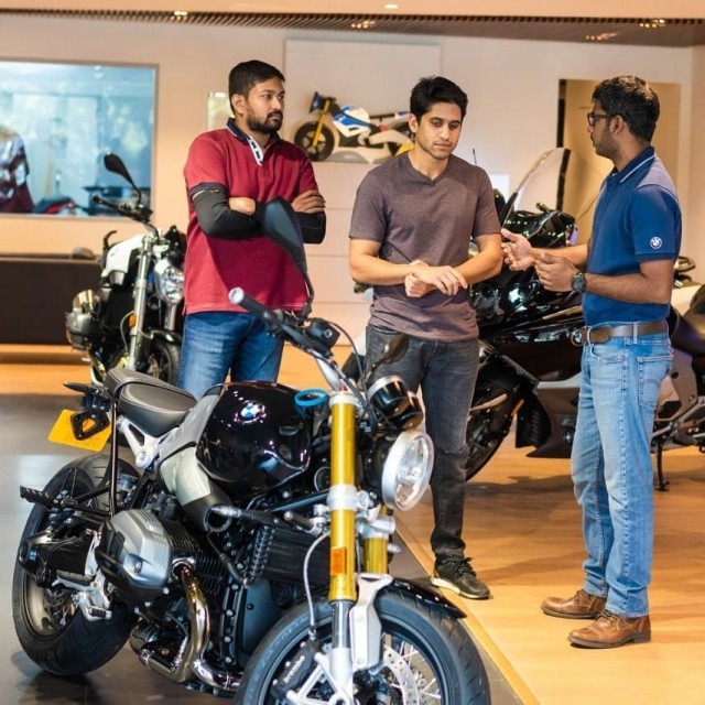 Naga-Chaitanya-Bought-New-BMW-Rninet-Bike-3-4Gnuv2REzx.jpg