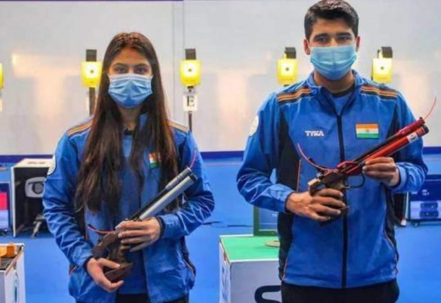 SHOOTING MANU BACKER-UU8tf2wpza.jpeg