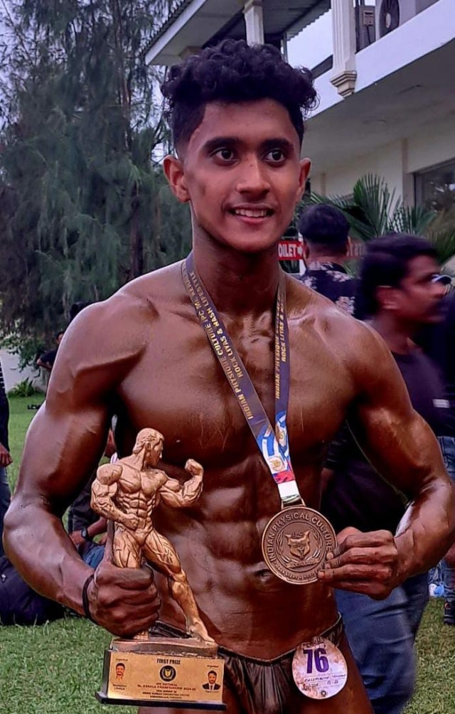 WhatsApp-Image-2024-08-29-at-10.30.02-AM (1)-REfJtF9tQU.jpg