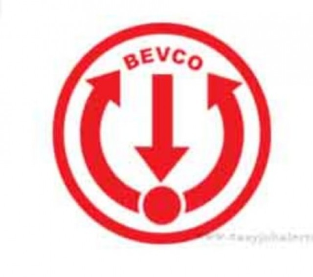 deepa 13-XJQQhnYzFt.jpg