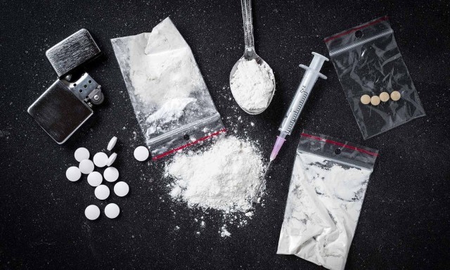 drug-lXx7bmLwSp.jpg