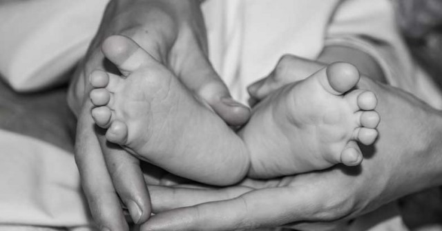 infant-death-representational-image-dlKY1rkTFy.jpg