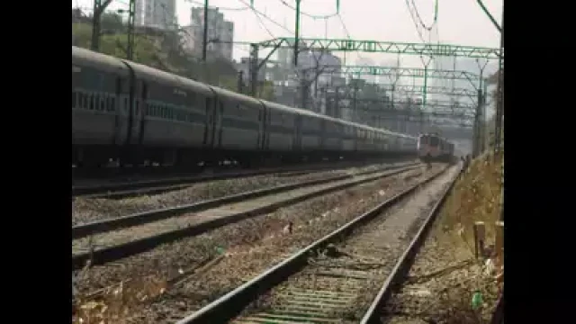 rail way-ttair9kl0I.webp